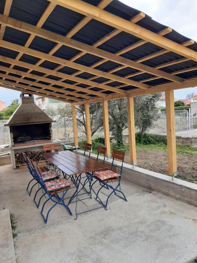 Apartman Jezidzic Kaštela Eksteriør bilde