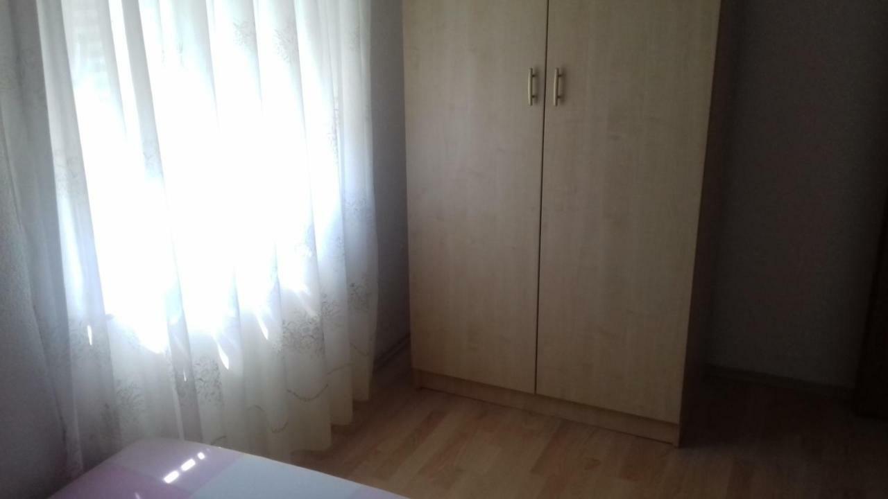 Apartman Jezidzic Kaštela Eksteriør bilde