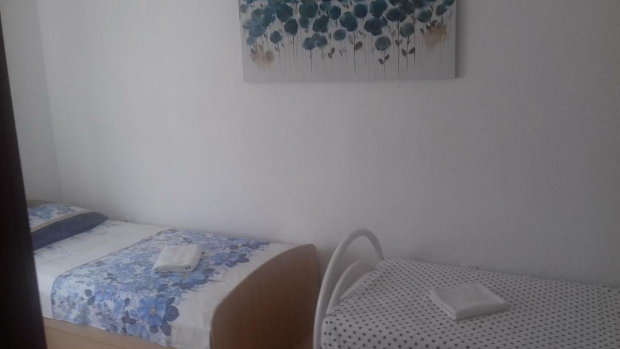 Apartman Jezidzic Kaštela Eksteriør bilde